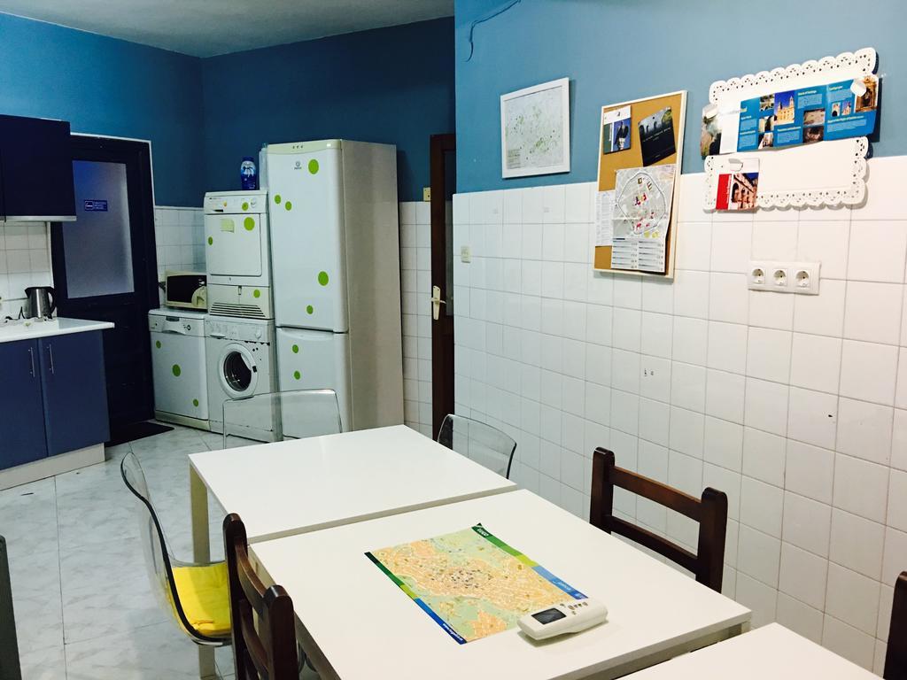 Apartment Lugo Rooms Luaran gambar